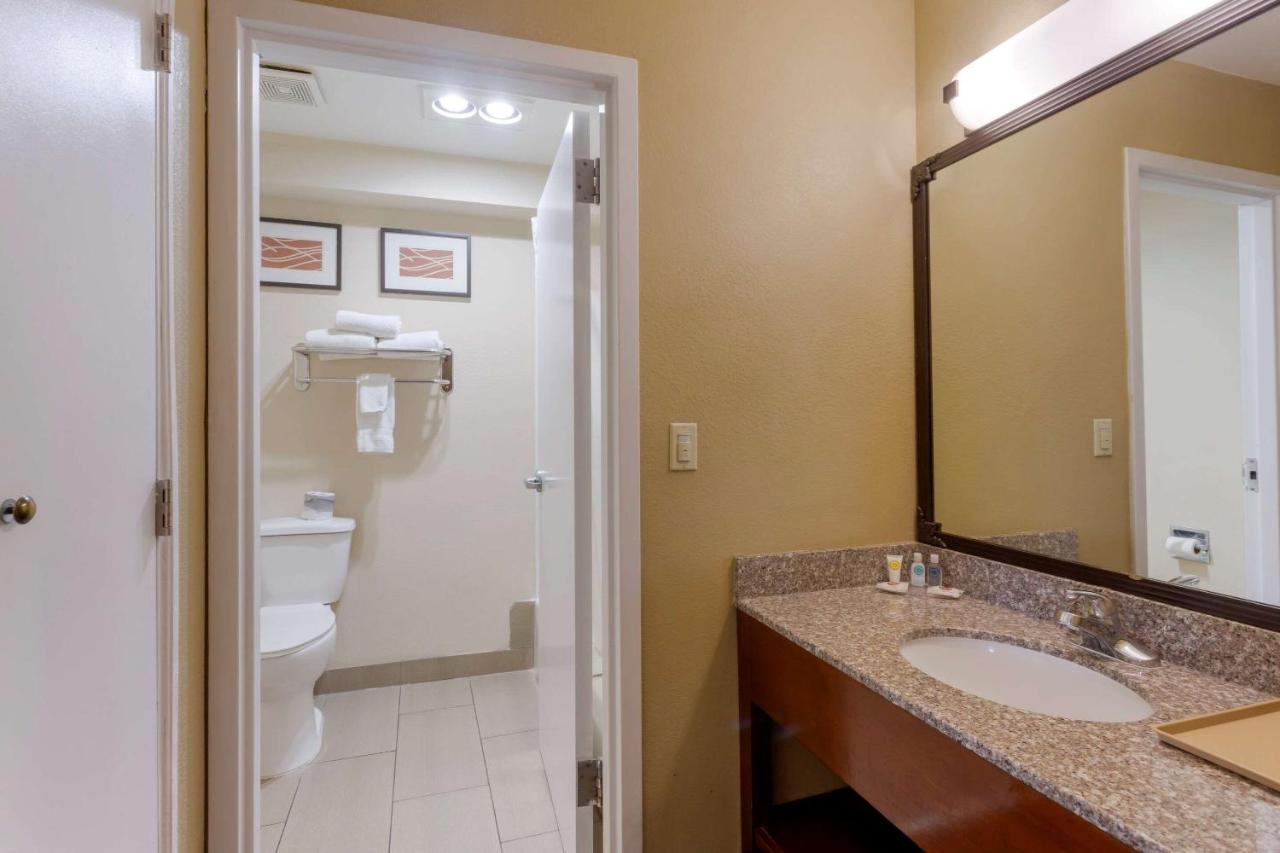 Comfort Inn & Suites Woods Cross - Salt Lake City North Εξωτερικό φωτογραφία